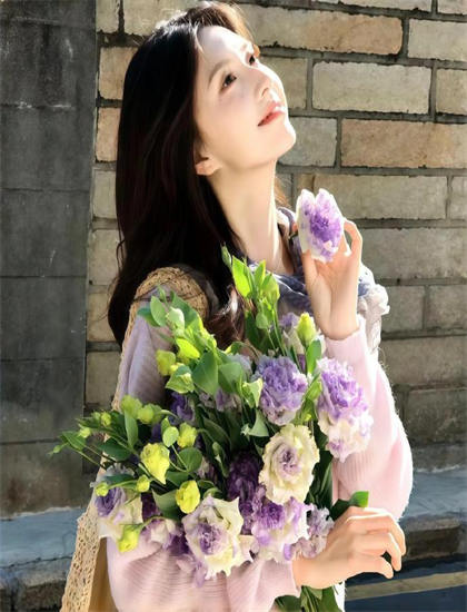 《独活女子的推荐 第一季》：专业人士推荐与评分现代解读，演员访谈